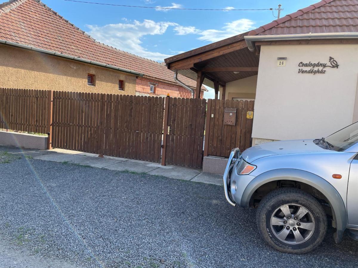 Csalogany Vendeghaz Apartment Szerencs Bagian luar foto